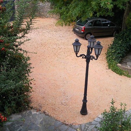 Cornillon - Oase In Suedfrankreich Lägenhet Exteriör bild